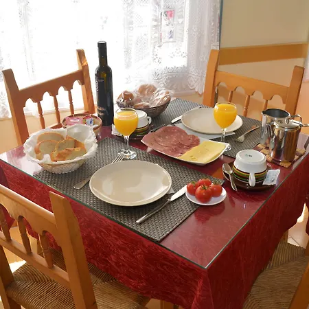 Julieta Gæstehus 2*