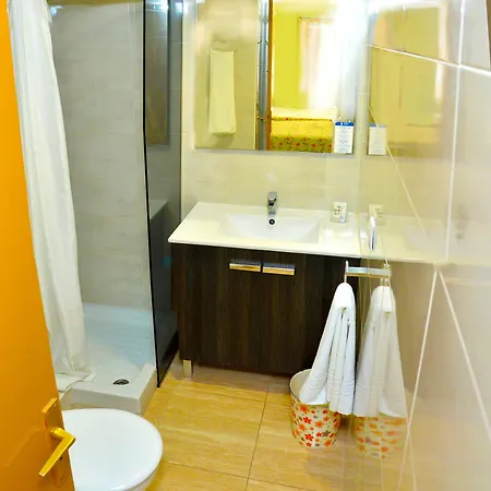 Pensjonat Julieta Lloret de Mar