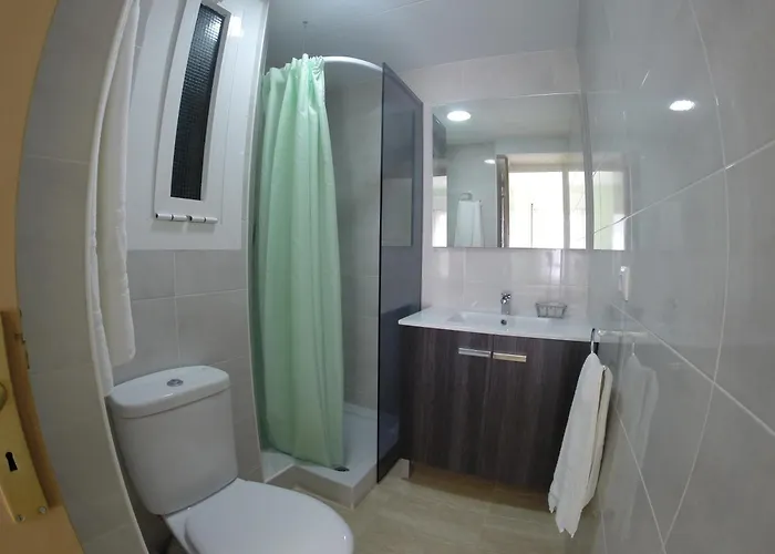 Julieta Льорет-де-Мар