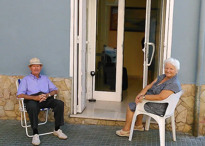 Julieta Льорет-де-Мар