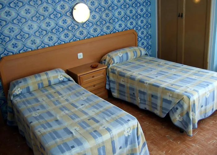 Guest house Julieta 2*