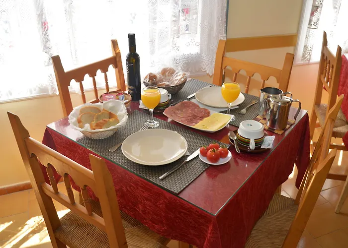 Julieta Guest house 2*