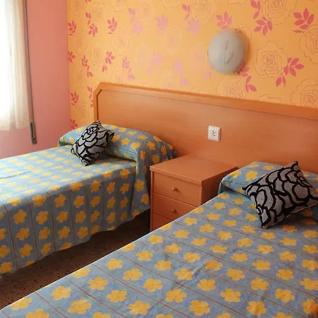 Julieta Casa de hóspedes Lloret de Mar